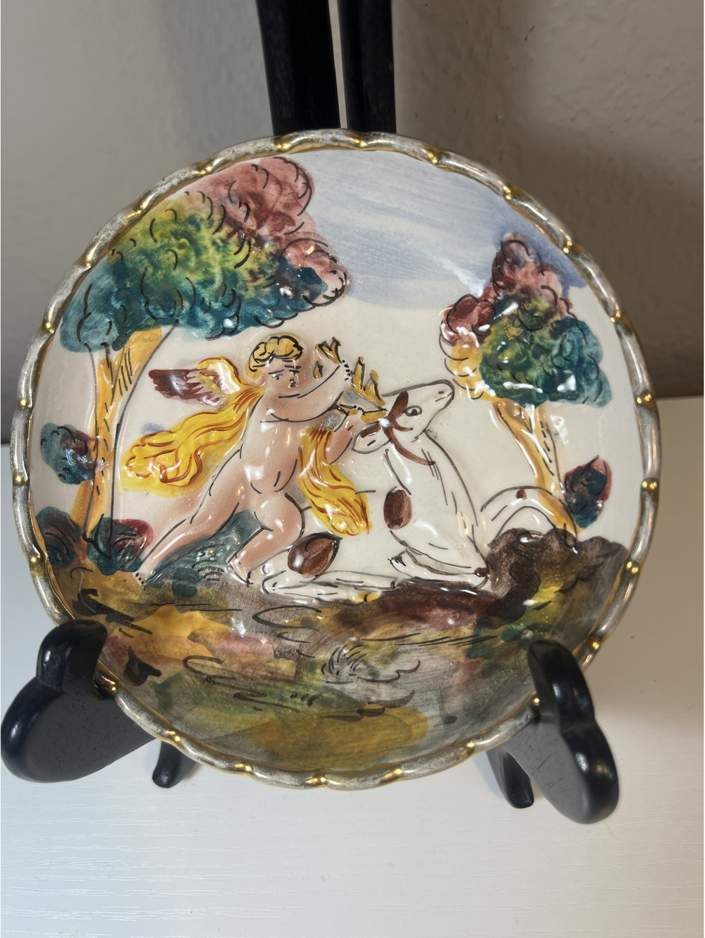 Vintage Capodimonte Italy Cherub Putti Relief Plates Pair 5” Hand Painted Gold